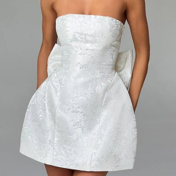 ELENORA MINI DRESS - IVORY - Picture 1 of 2